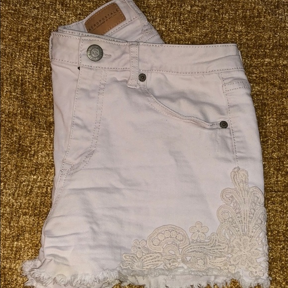 Aéropostale high wasted shorts! - Picture 2 of 5